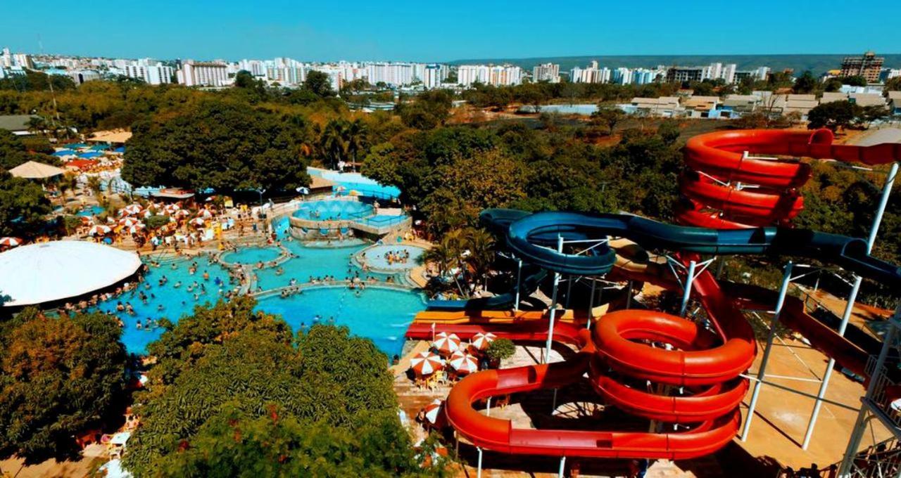 אפרטהוטל קאלדס נובאס Piazza Com Acesso Ao Clube Diroma מראה חיצוני תמונה